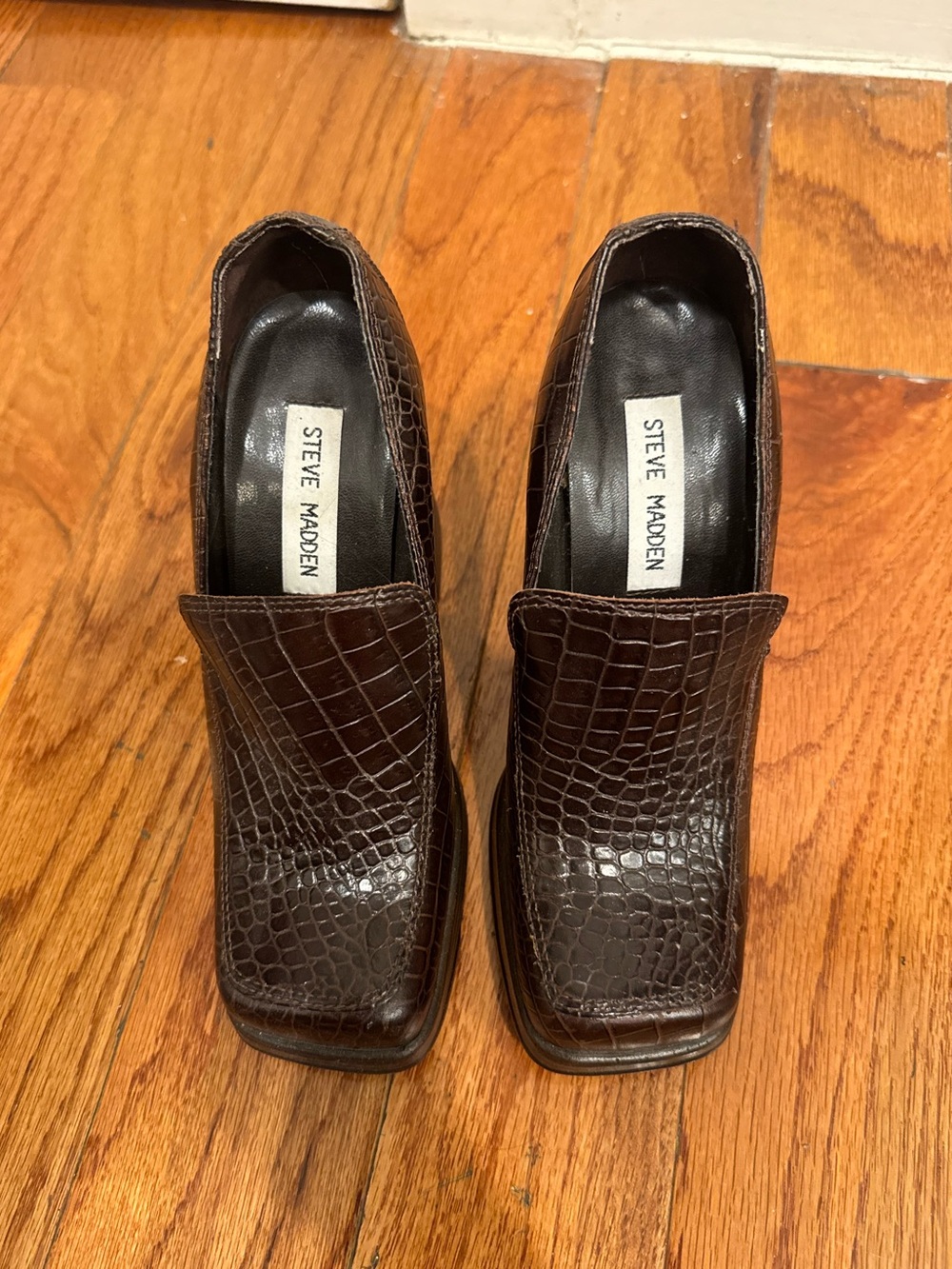 Vintage Steve Madden 90s Brown Platform Oxford Heels - Picture 3 of 9
